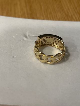 Anillo 14K Talla 7 con Circonitas