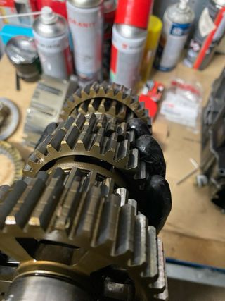 Caja cambios y discos embrague Kawasaki Z750