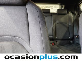 Lexus UX 250h Business 2WD 135 kW (184 CV)