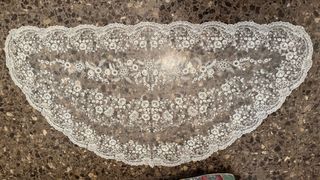 Mantilla Fallera Blanca