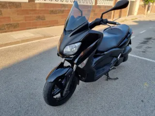 Yamaha XMAX 250 año 2010