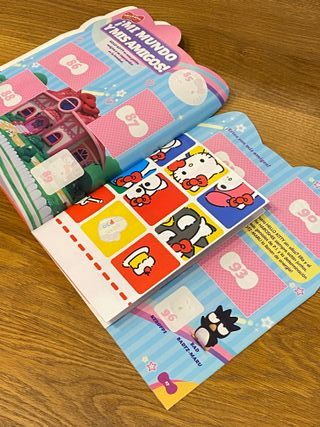 Álbum Hello Kitty 50 aniversario Panini nuevo