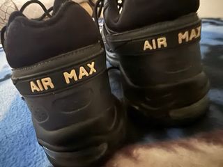 Zapatillas Nike Negras y Grises