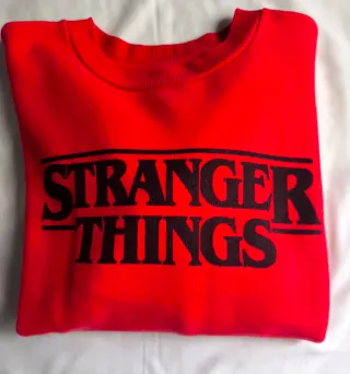 Sudadera Stranger Things Roja Mujer