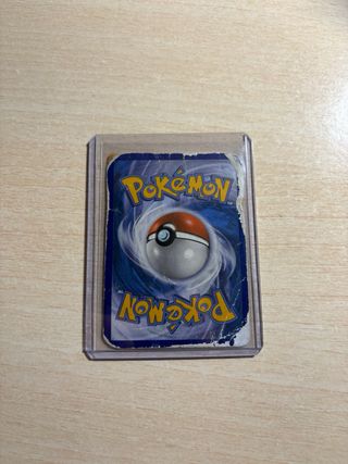 Carta Pokémon Alakazam EX antigua.