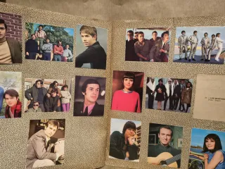 Cantantes y Conjuntos