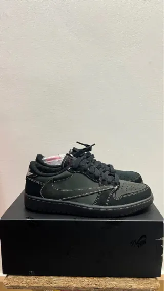Nike Air Jordan 1 Low Black Phantom