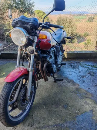 Yamaha XJ600