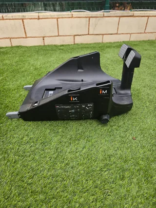 Silla de coche Jané y capazo azul