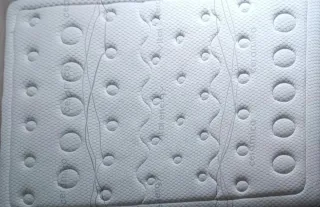 Cama canapé con cabecero tapizado