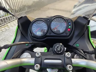 Kawasaki ER-6F Verde
