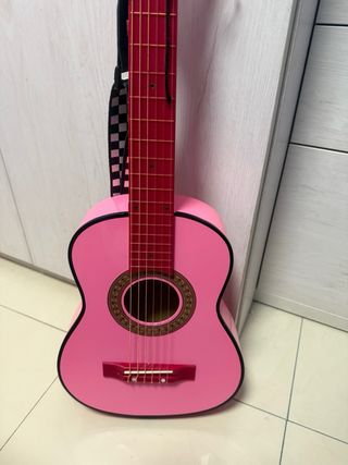 Guitarra rosa