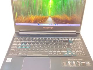 pc portatil acer predator triton 300