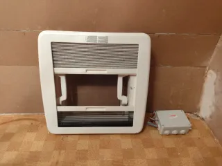 Claraboya techo caravana Adria