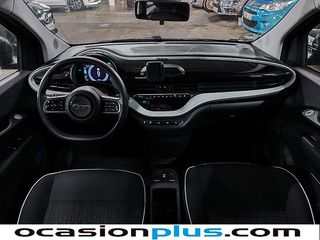 Fiat 500 Electrico Action Hb 185 km 70 kW (95 CV)