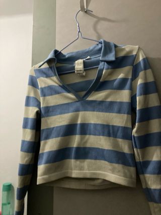 Top de rayas azul y beige