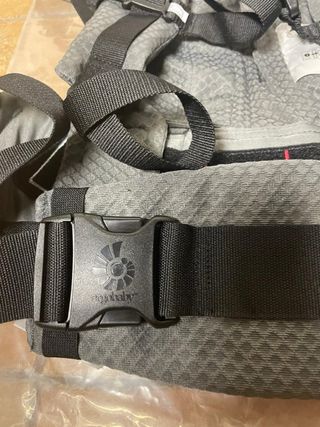 Portabebés Ergobaby Omni Breeze Gris