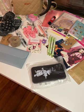 Lote variado de accesorios