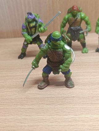 LOTE RARAS MINI TORTUGAS NINJA (5 CM DE ALTURA)