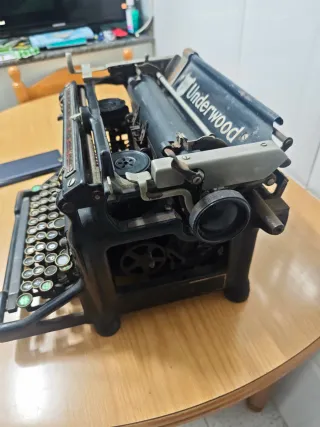 Máquina de escribir Underwood N°5