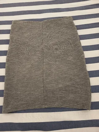 Falda mini gris cruzada