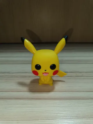 Funko Pop Pikachu y Dragón Shiryu