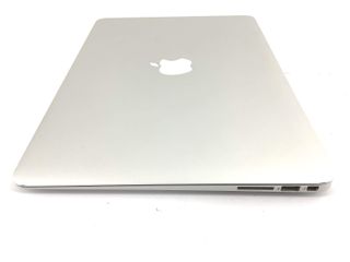 portatil apple apple macbook air core i5 1.8 13 (2017) (a1466)