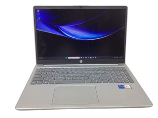 pc portatil hp hp laptop 15-fd0xxx