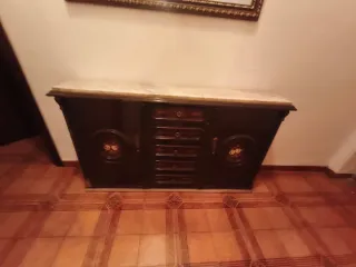 Mueble recibidor mármol y madera