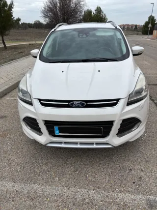 Ford Kuga 2014