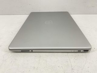 pc portatil hp pavilion