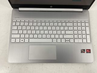 pc portatil hp pavilion