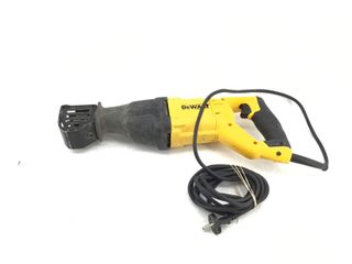 sierra sable dewalt dwe305- qs