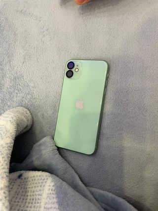 Móvil iPhone 11, 128 GB ￼