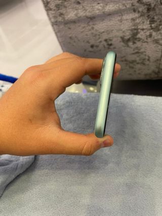 Móvil iPhone 11, 128 GB ￼