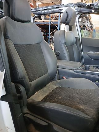 JUEGO ASIENTOS COMPLETO PEUGEOT 3008