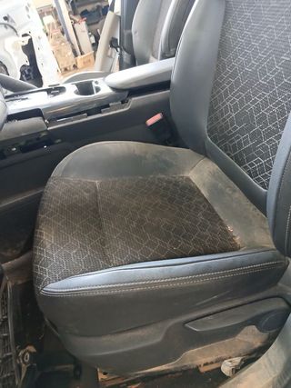 JUEGO ASIENTOS COMPLETO PEUGEOT 3008