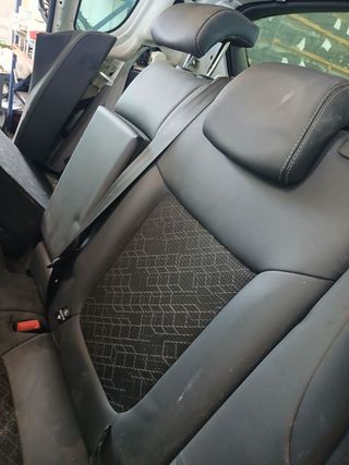 JUEGO ASIENTOS COMPLETO PEUGEOT 3008