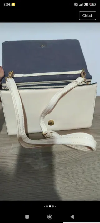 Borsa Armani Jeans bianca similpelle lucida