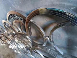 Cabeceros de cama + somieres metálicos