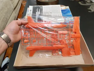 Maqueta Avión MB-326 ESCI 1/48(LEER)