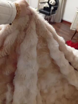 Manta de cama suave beige y marrón