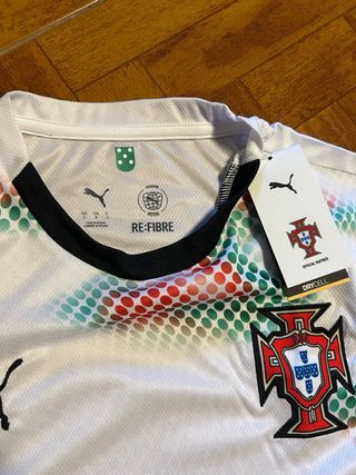 T-shirt Seleção Portugal + Caixa - Tamanho L