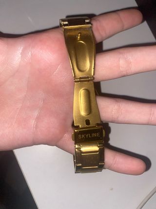 Reloj Skyline Dorado y Verde