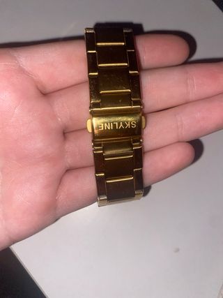 Reloj Skyline Dorado y Verde