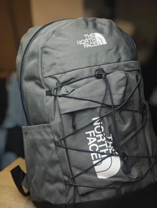 Mochila The North Face Gris NUEVA