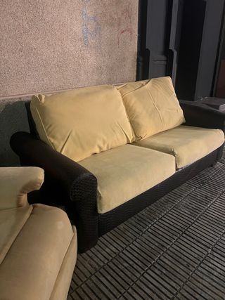 Sofá y butaca tela y piel