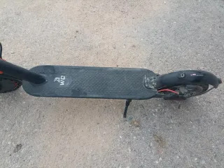 Patinete Eléctrico Negro