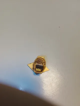 Pin Insignia Combatiente Herido en Combate IGM