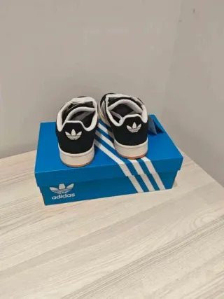 Adidas Campus Taglia 38 Nere e Bianche